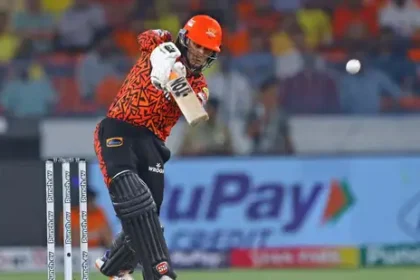 Abhishek Sharma, batting in SRH